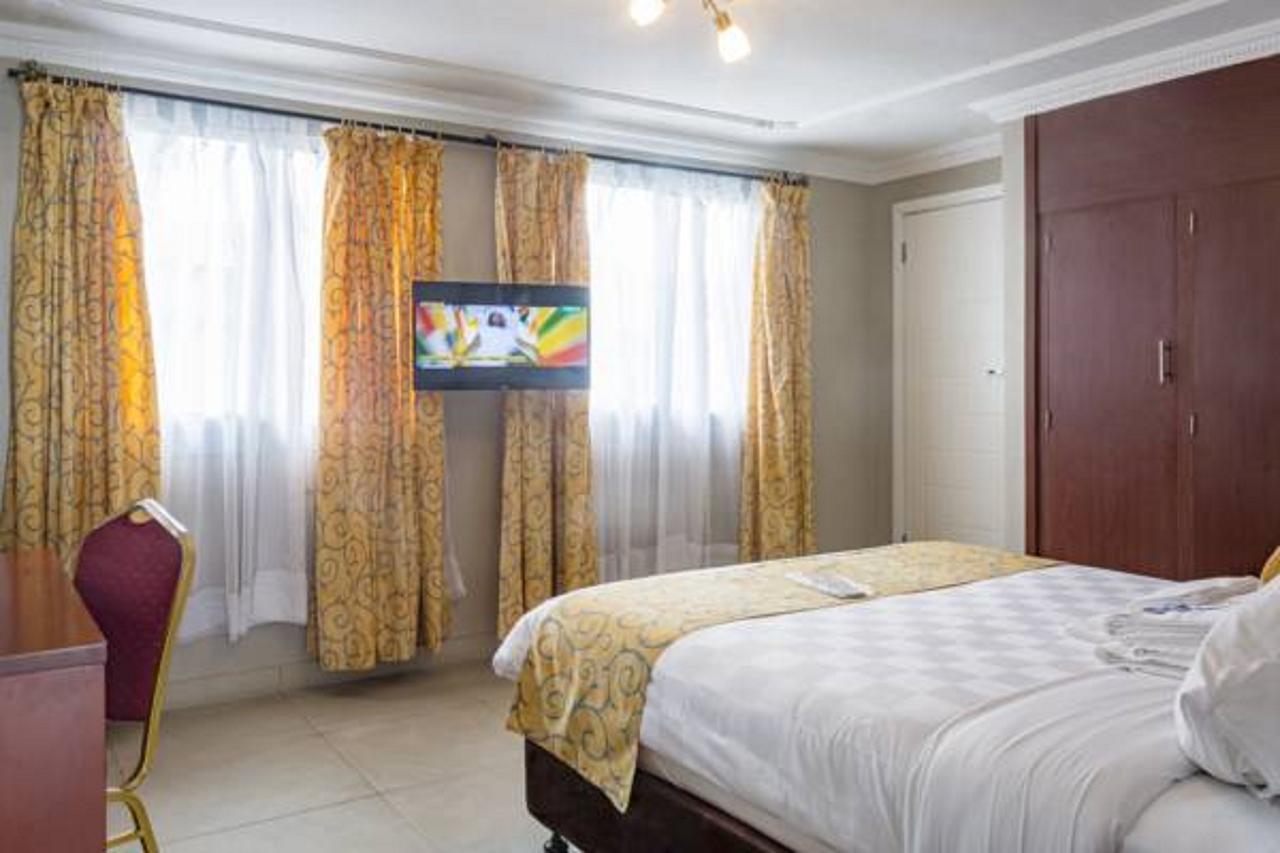 Hotel La Falaise Bonanjo 杜阿拉 外观 照片