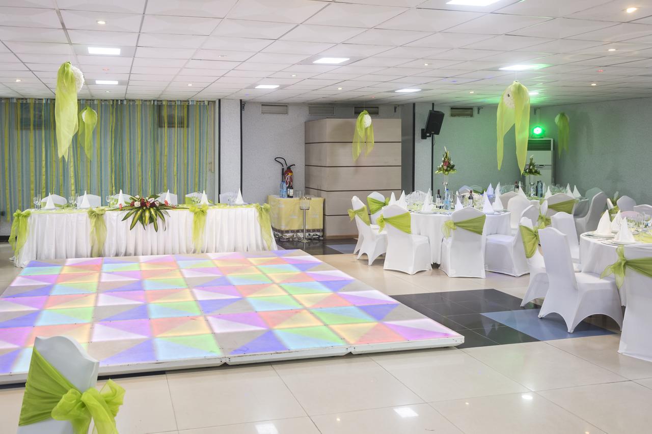 Hotel La Falaise Bonanjo 杜阿拉 外观 照片