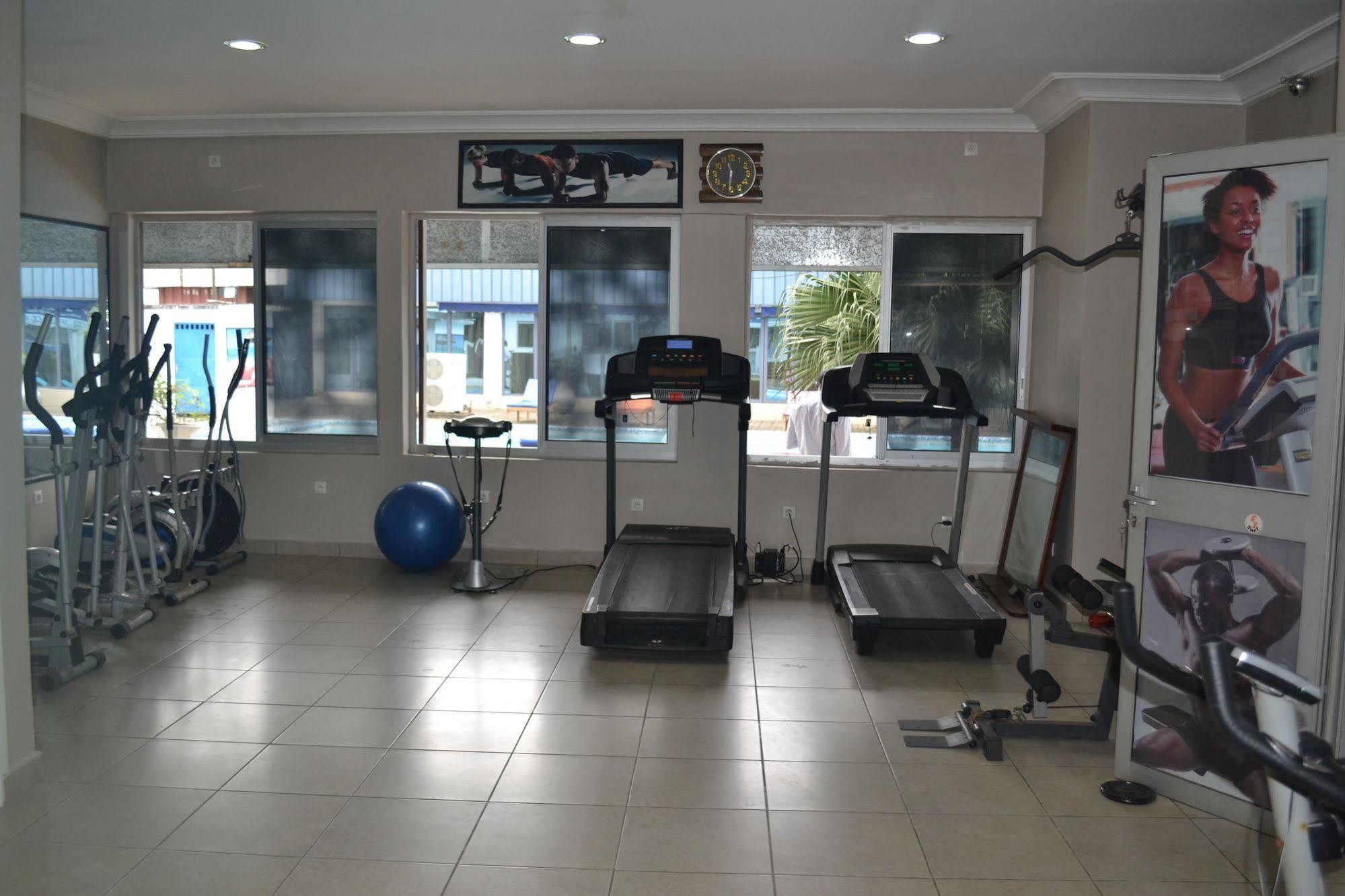 Hotel La Falaise Bonanjo 杜阿拉 外观 照片